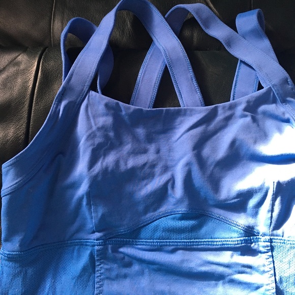 Lulu lemon blue cross cross strap tank top. - Picture 2 of 5